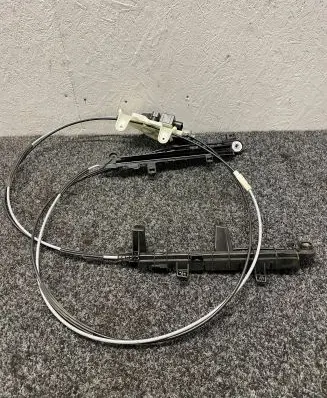 Volkswagen Touareg III Curtain motor 760863560A