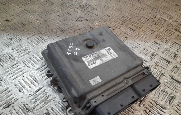 Volvo XC90 Engine control unit/module 30771550AB 1039S13372 0281012103