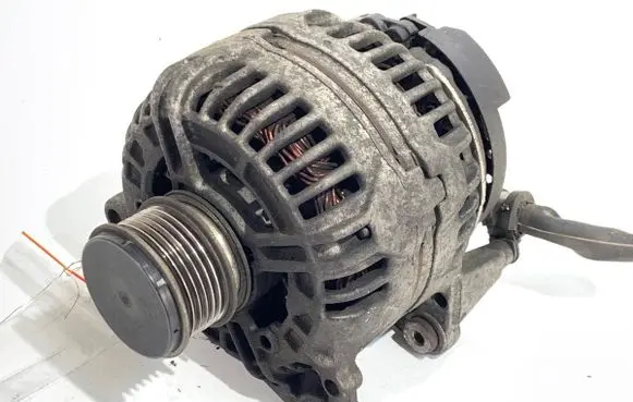 Skoda Octavia Mk2 (1Z) Generator/alternator 06F903023F