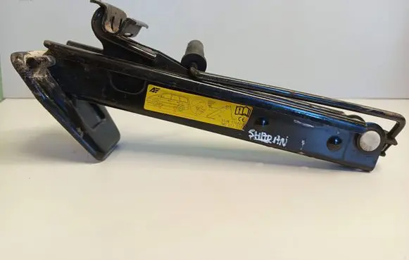 Ford Galaxy Lift Jack 7M0011031 7M0011031E