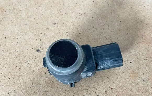 Opel Zafira C Parking PDC sensor 13300764