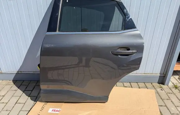 Citroen C4 X Rear door