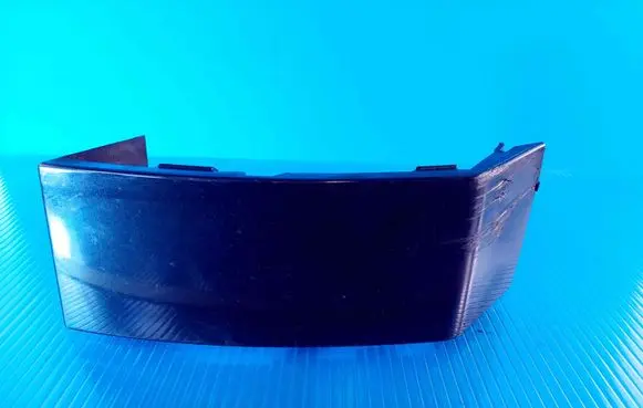 Volvo XC90 Rear/tail light trim molding 8620819
