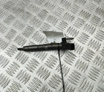 BMW X3 F25 Fuel injector 7823461 0445117030