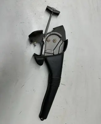 Dacia Logan I Hand brake release handle 360109167R