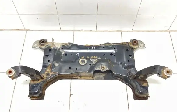 Ford Focus Front subframe A13329FS1087 8942603052014 DD20411