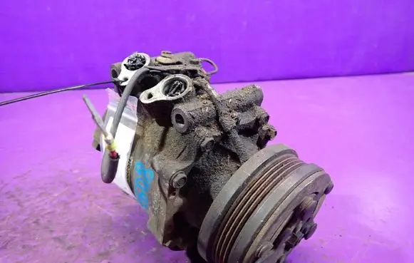 Honda CR-V Air conditioning (A/C) compressor (pump)
