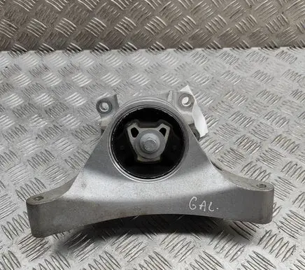 MG ZS Engine mount bracket 10864499 10884500