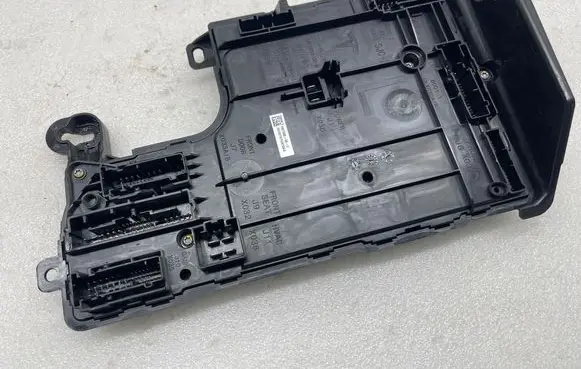 Tesla Model 3 Comfort/convenience module 1567455 156745500C SC19210742015AS