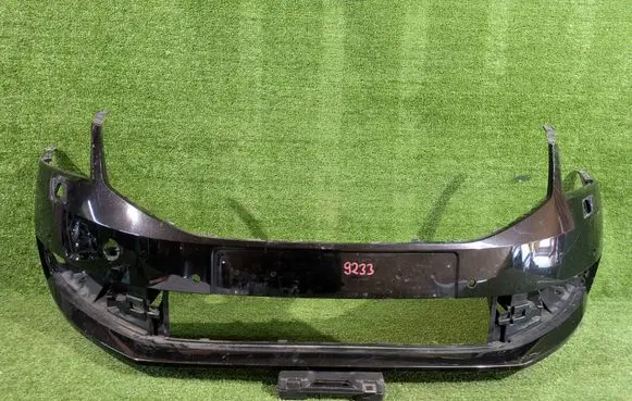 Skoda Octavia Mk3 (5E) Front bumper 5E0807221N
