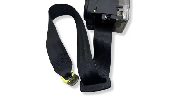 Audi A4 S4 B5 8D Rear seatbelt 4B5857805