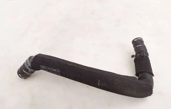 Audi e-tron Electric car engine cooling hoses/pipes 4KE819675G