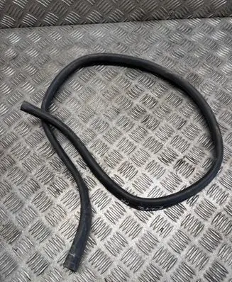 Mercedes-Benz E W213 Engine compartment rubber 