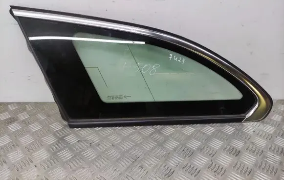 Peugeot 508 Rear side window