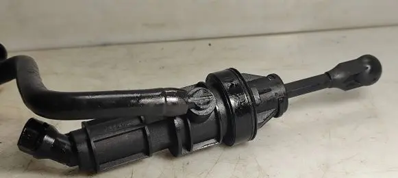 Mitsubishi Outlander Clutch master cylinder