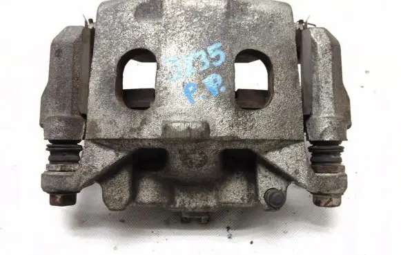 Infiniti QX60 L50 Front brake caliper