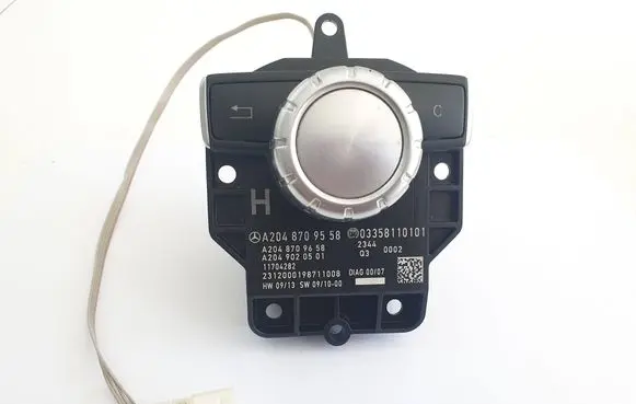 Mercedes-Benz C W204 Head unit multimedia control A2048709558 A2048709658 A2049020501