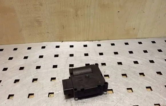 A/C air flow flap actuator/motor