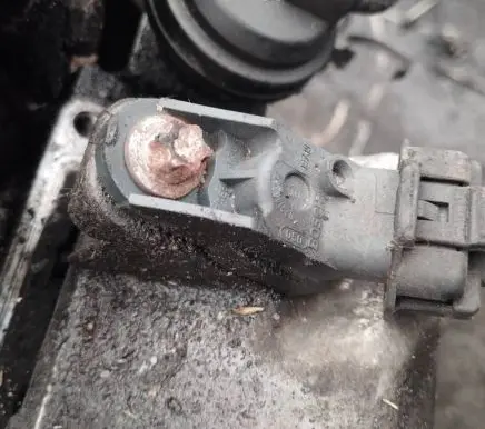 Opel Zafira A Camshaft position sensor 0231002438