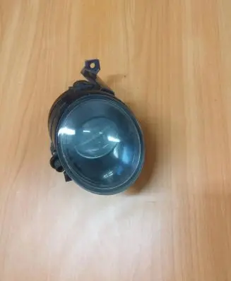 Volkswagen Touran I Front fog light 27048000