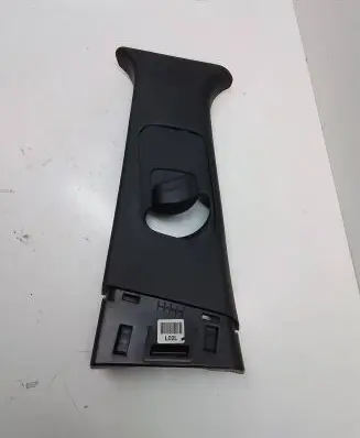 Hyundai Kona I (B) pillar trim (top)