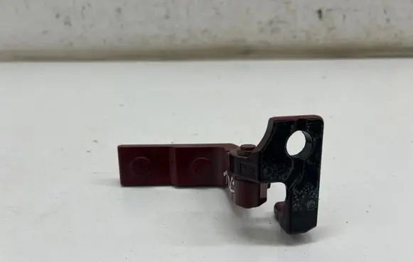 Mercedes-Benz EQE v295 Front door upper hinge