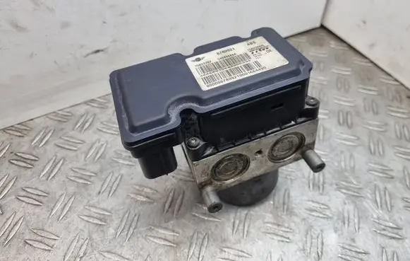 Mini One - Cooper Coupe R56 ABS Pump 6780921 15803008L