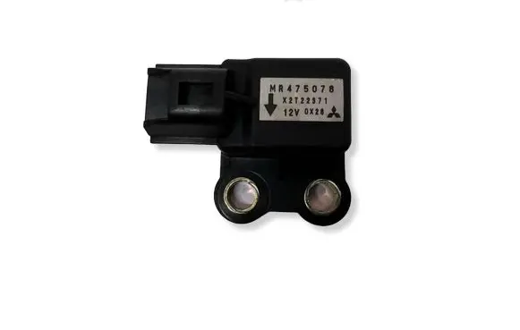 Mitsubishi Pajero Airbag deployment crash/impact sensor MR475078