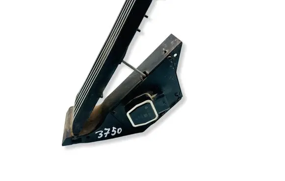 Mercedes-Benz GLK (X204) Accelerator throttle pedal A204300004