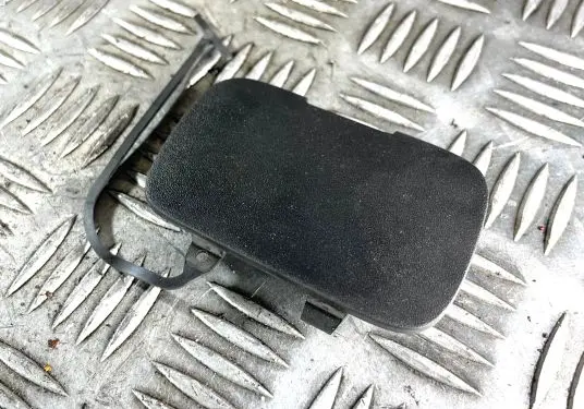 Volvo XC70 Front tow hook cap/cover 30678696