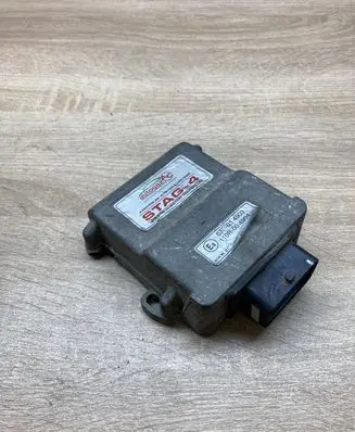 Toyota Prius (XW30) LP gas control unit module 67R014903 110R004904 STAG4