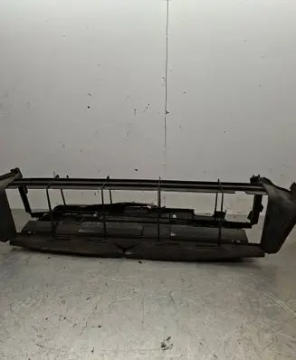 Mercedes-Benz CLK A209 C209 Intercooler air guide/duct channel A2035053730