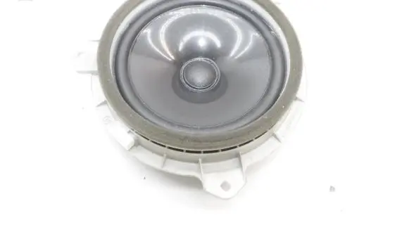 Lexus CT 200H Rear door speaker 8616076060