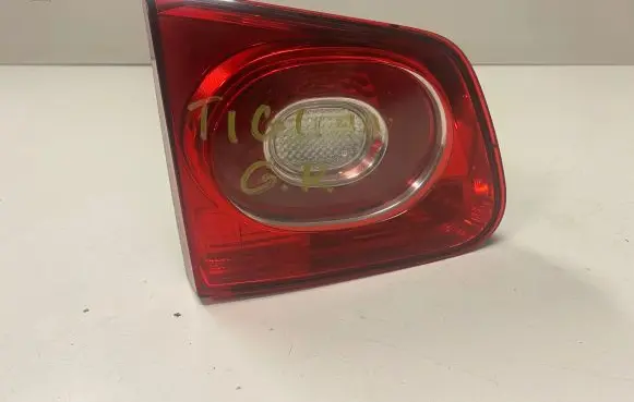 Volkswagen Tiguan Tailgate rear/tail lights 5N0945093B 009692014865