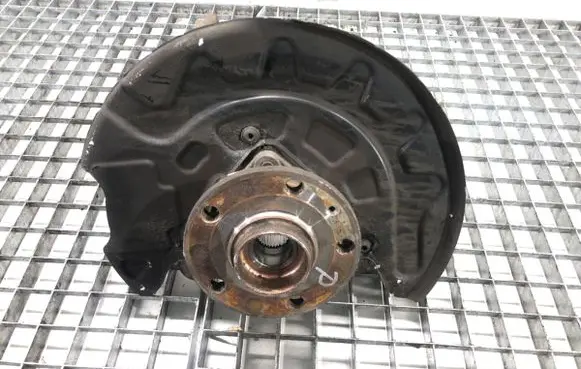 Volkswagen T-Roc Front wheel hub spindle knuckle