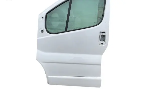 Opel Vivaro Front door