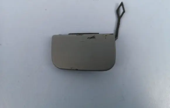 Mercedes-Benz A W169 Front tow hook cap/cover A1698850581 BZ04036061A