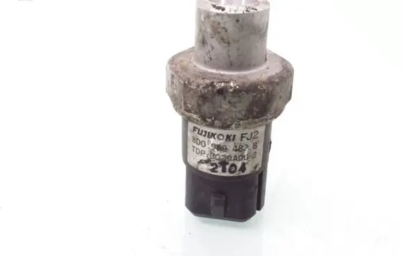 Volkswagen PASSAT B5.5 Air conditioning (A/C) pressure sensor 8D0959482B