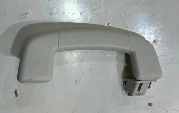Volkswagen PASSAT B8 Front interior roof grab handle 3G0857607B