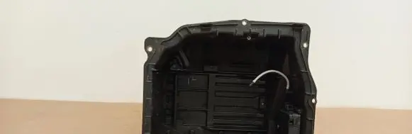 BMW Z4 E85 E86 Battery box tray 