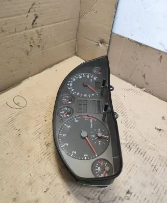 Audi A6 S6 C5 4B Speedometer (instrument cluster) 4B0919860F 110008888002