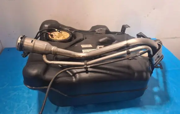 Ford Focus ST Fuel tank 