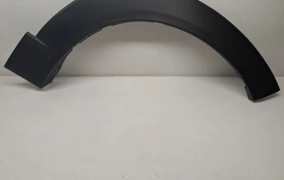 Mazda CX-30 Front arch trim DFR551W21