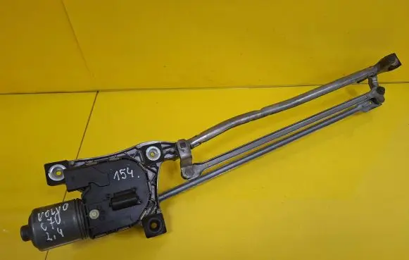 Volvo C70 Front wiper linkage and motor 0390241925 3397020757 30699343