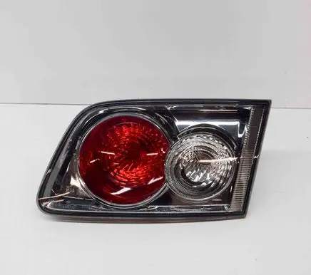 Tailgate rear/tail lights