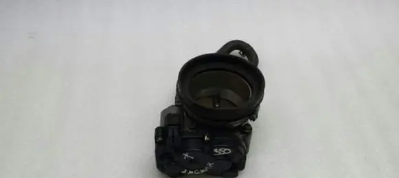 Jaguar XJ X350 Throttle valve C2C20540