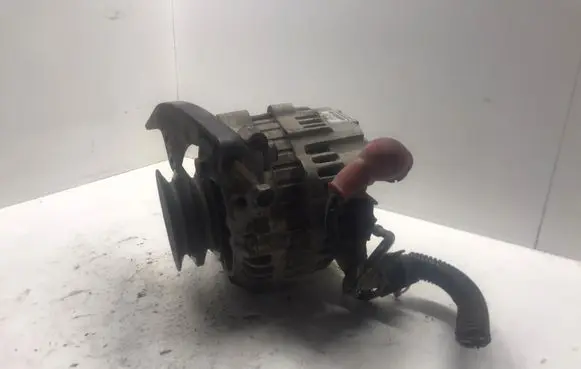 Nissan Navara D22 Generator/alternator 23100VK010