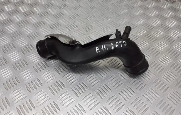 Nissan Primera Air intake hose/pipe