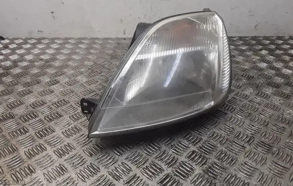 Ford Fiesta Headlight/headlamp 2S6X13W030CE