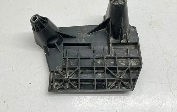 Ford Mondeo MK V Battery tray D2L4A DG9310663B